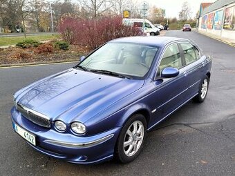 Jaguar X-Type, 2.5 V6 AWD