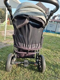 Sportovní kočárek Riko Nuno
