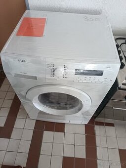 Automatická pracka Aeg