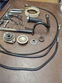 MZ etz 150 mix dílů jednotlivě i jako celek