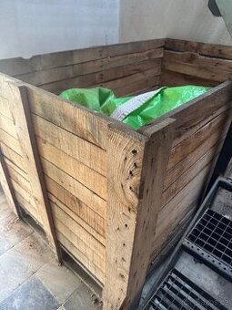 Dřevěná bedna 148x88