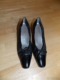 Dámské lodičky ARA, vel. 5