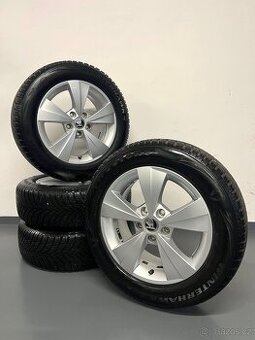 Zimní ❄️ Alu kola Velorum, Škoda Octavia 3/4, 5x112 r16