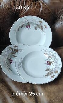 Retro porcelánové talíře