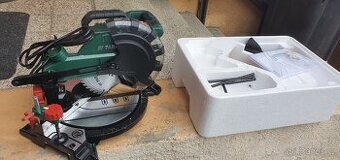 Kapovací a pokosová pila Parkside