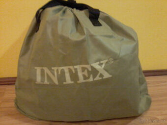 DVOJLŮŽKO - PŘISTÝLKA