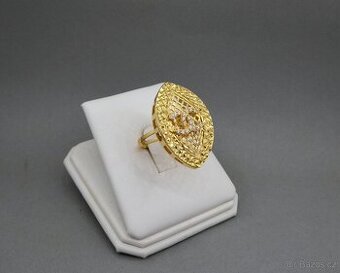 Zlatý zakázkový prsten