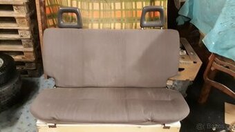 Zadní lavice Favorit 136L