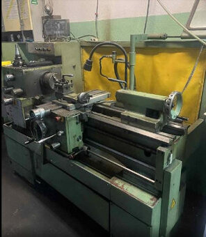 Soustruhy - hrotové SUI 32A/750