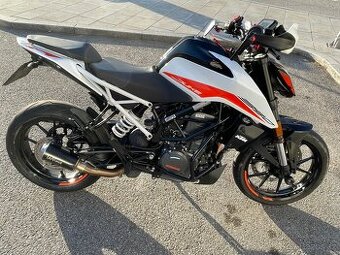 Ktm duke 390