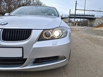 BMW E90 320i 2.0 110 kW benzín 2005