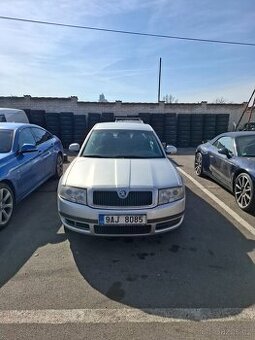 Škodu Superb - na náhradní díly