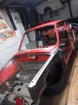 Škoda 110r skelet