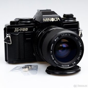 Minolta X-700 + objektiv
