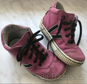 Dívčí celoroční kožené boty Pegres Elite,vel.25