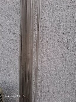 Laboratorní sklo, i pro uměleckou činnost