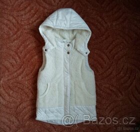 Bílá krémová zateplená vesta vestička s kapucí - 140