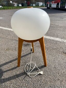 retro podlahová lampa Úluv