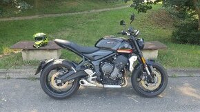 Prodám zánovní Triumph Trident 660 s odpočtem DPH