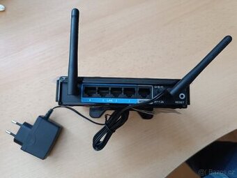 WiFi router D- Link model Dir- 615
