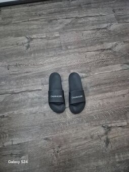 Pantofle Calvin Klein velikost 38