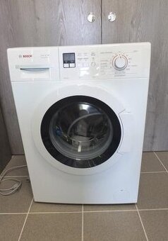 Plně funkční pračka zn.Bosch Serie4 na 5kg -1200/min.
