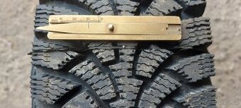 Zimní pneu 175/70R14 Vraník