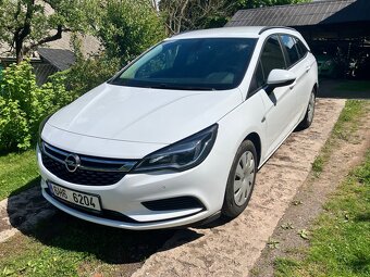Prodám Opel Astra K Sports Tourer r.v2017