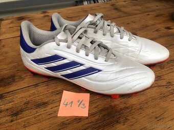 Fotbalové kopačky Adidas, vel. 41 1/3
