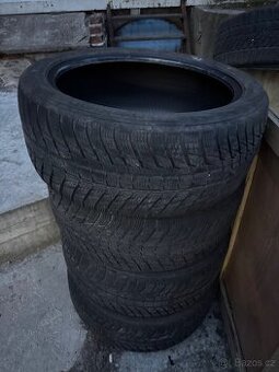 Pneumatiky Nokian 275/40 R21