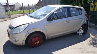 HYUNDAI i20 1.2 57 kw r.v.2009