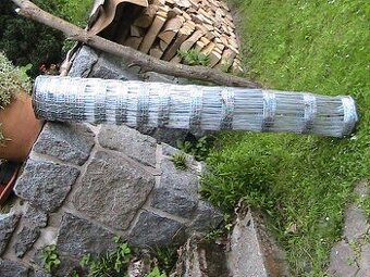 PRODÁM lesnické pletivo 47m x 150cm - 1