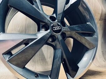 TOP kola Audi Q4 etron R20 originál