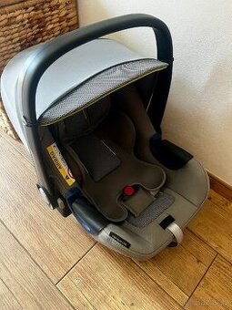 Vajíčko pro miminko Britax Römer + isofixová základna