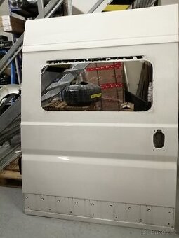 posuvné dveře Fiat DUCATO - vyriznuté okno
