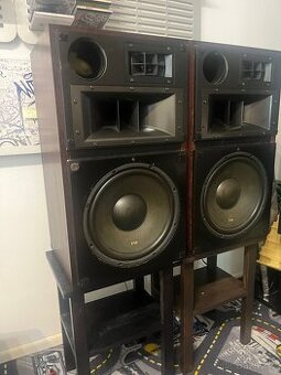 Reprobedny Pioneer AS-R700 rarita