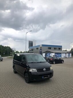 VW Multivan T5 2.5Tdi 96Kw Rok 2008