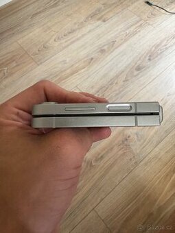 Samsung Galaxy Z Flip6 5G 12 GB / 256 GB - šedý