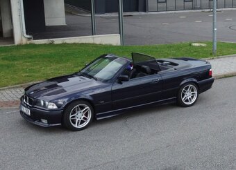 BMW e36 320i cabrio
