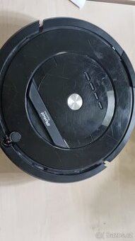 Robotický vysavač iRobot Roomba