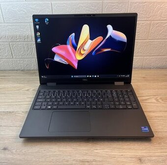 Dell Precision 7670 špičková pracovní stanice-Top
