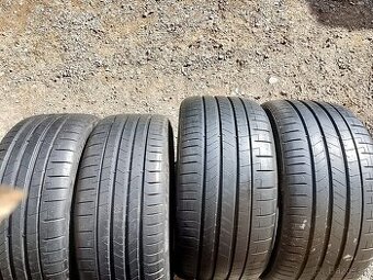 255/35/20+285/30/20 Pirelli - letní pneu 4ks