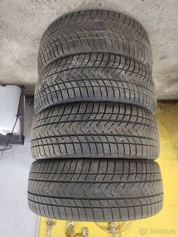 Zimní pneu Gripmax 205/45/18