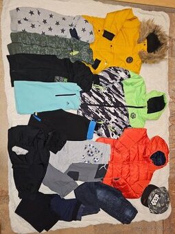 Chlapecké oblečení vel.122