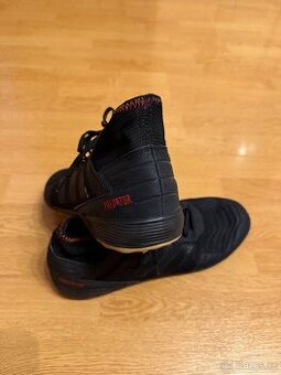 Adidas Predátor Sálovky