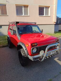 Lada Niva 4x4 Offroad úprava Webasto