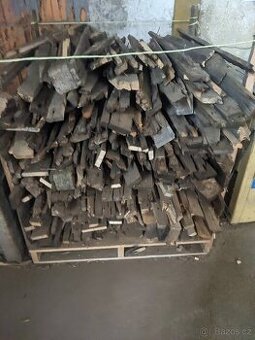 Nabízím dřevo na topení