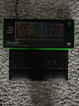 Herni klavesnice razer