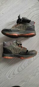 Dětská obuv, vel. 33