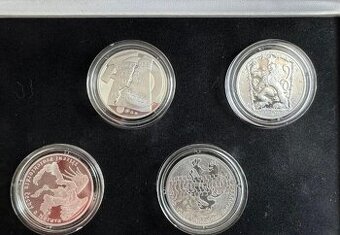 sada čtyř číslovaných stříbrných pamětních medailí proof